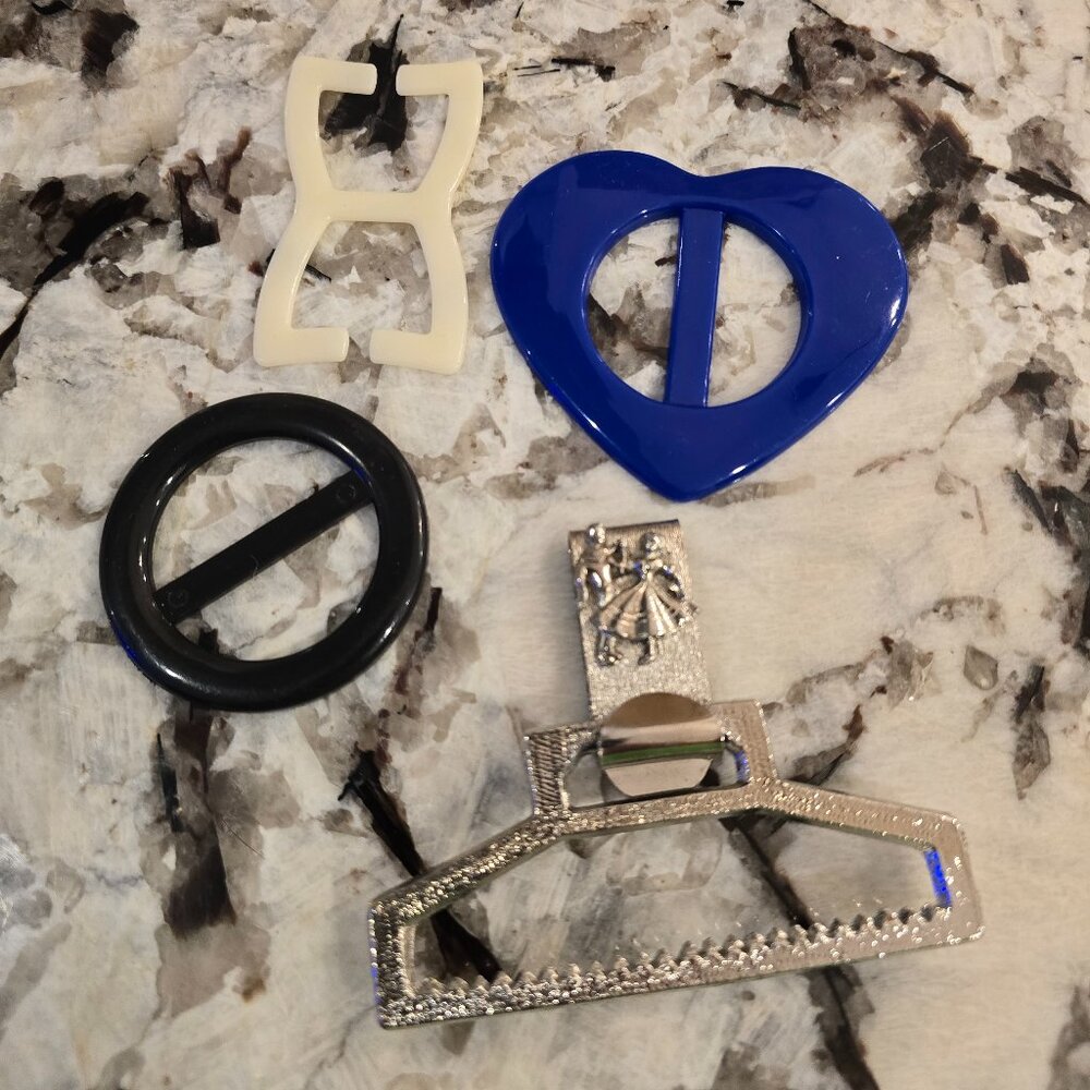 Scarf T shirt Tie Ups Four Vintage Plastic Black Circle Blue Heart Cream Oblong